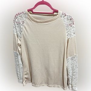Never worn lace sleeve sweater